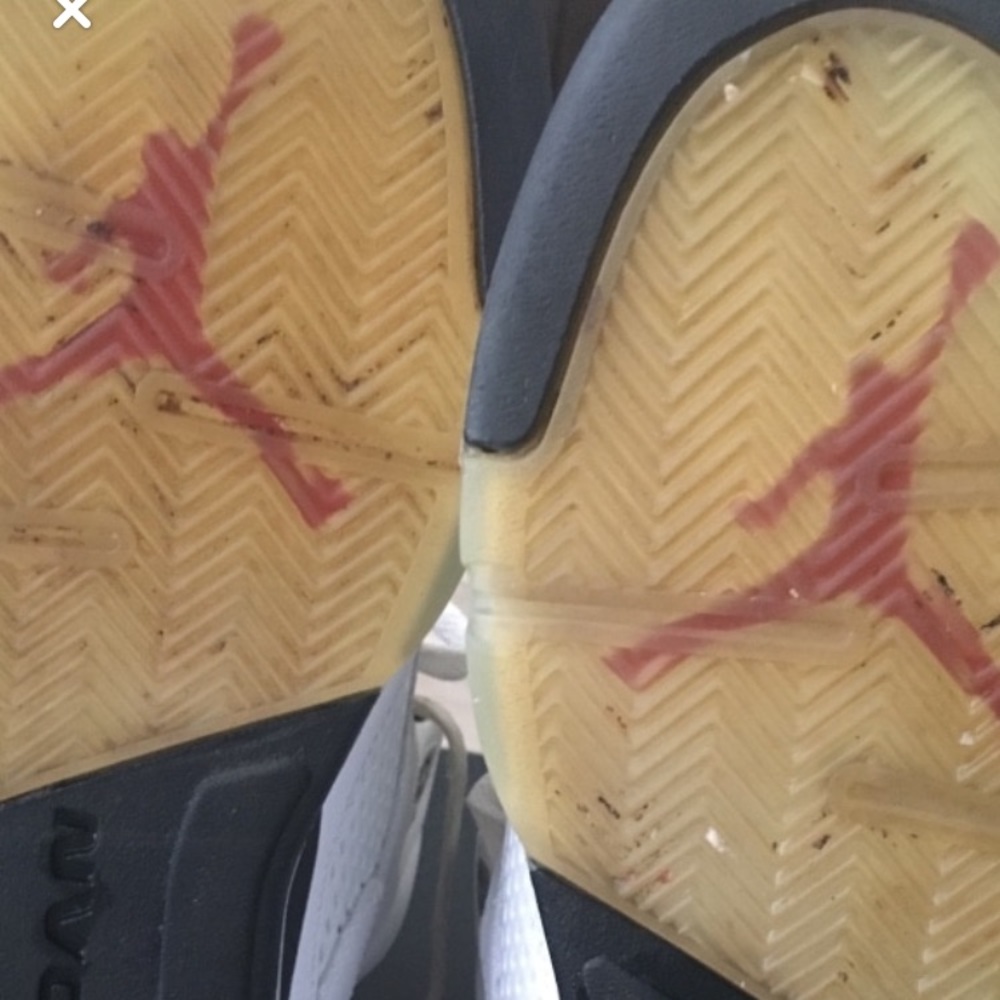 Selling Jordan 5 - Picture 6 of 8